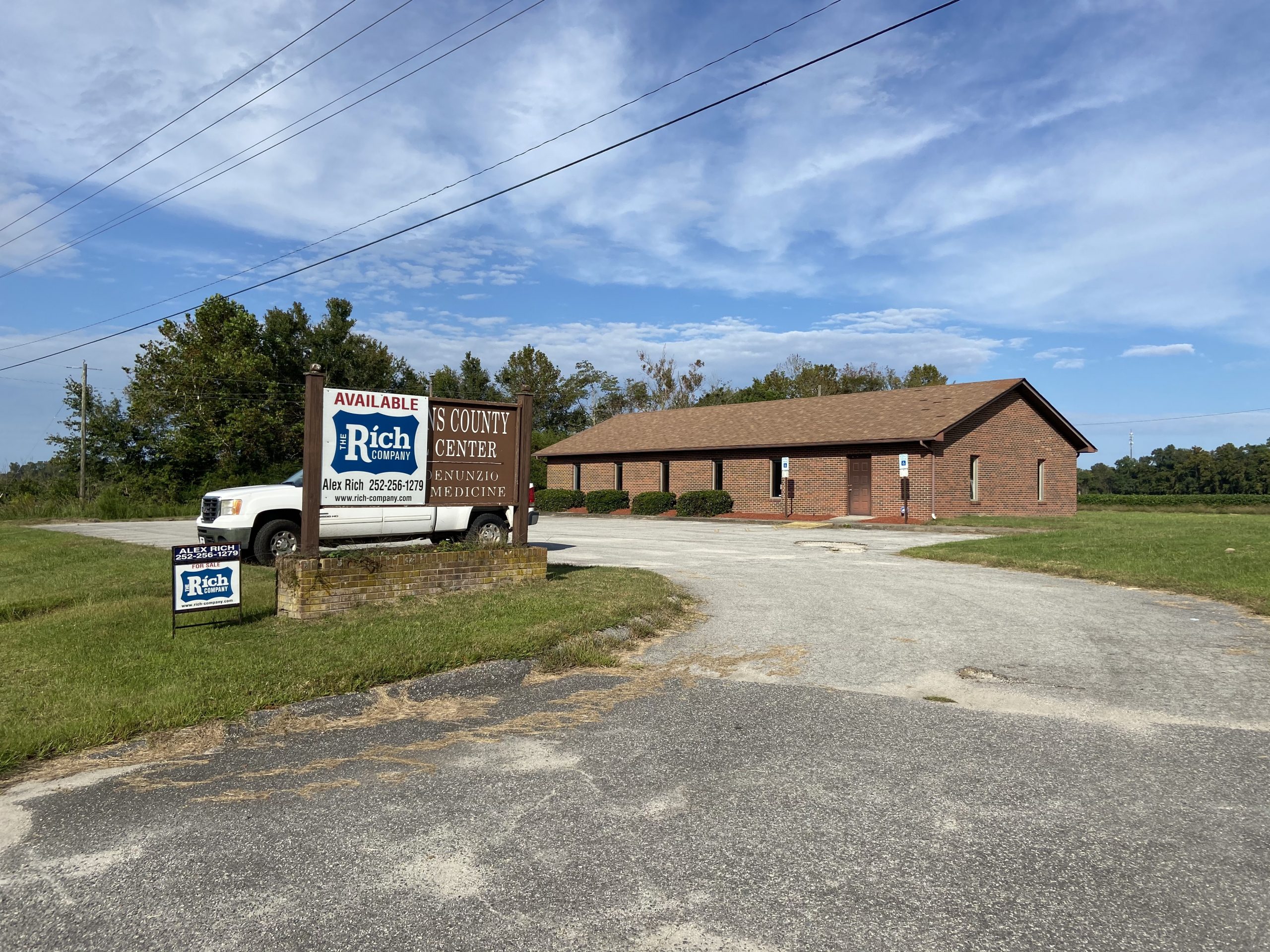 Winfall NC 2208 sq ft office/medical building The Rich Company