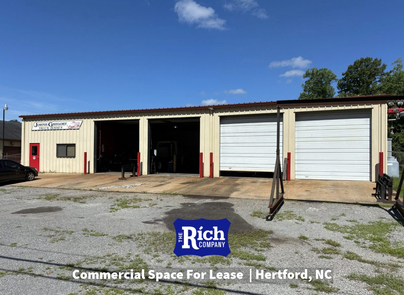 Commercial Space For Lease in Hertford, NC | 4 Bay Garage
